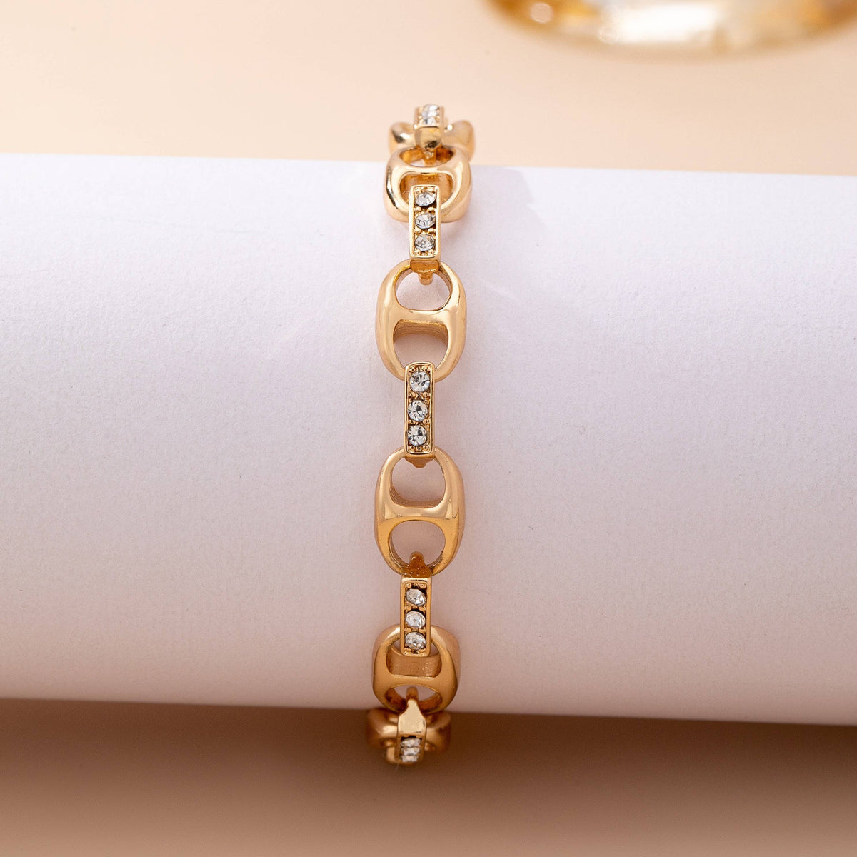 Sparkling Gold Link Chain Bracelet | 80B1657