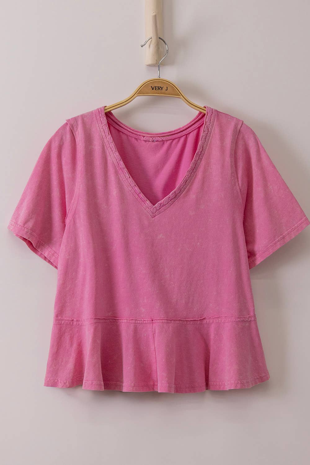 NT12466-Lace Trim Detail Mineral Washed V-Neck Knit Top