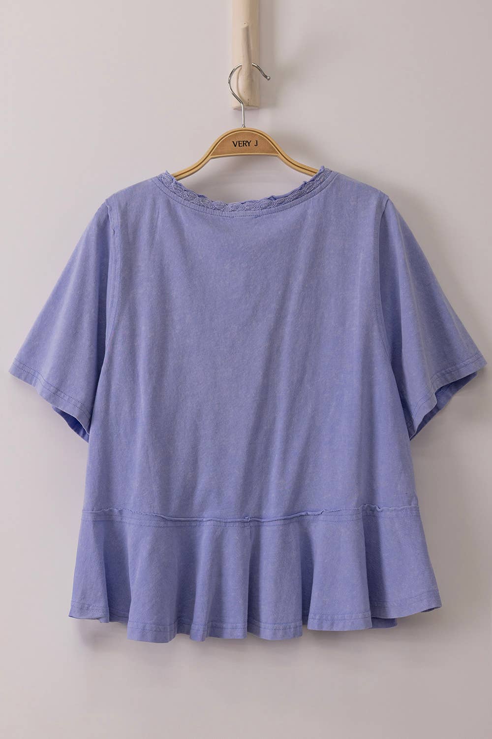 NT12466-Lace Trim Detail Mineral Washed V-Neck Knit Top