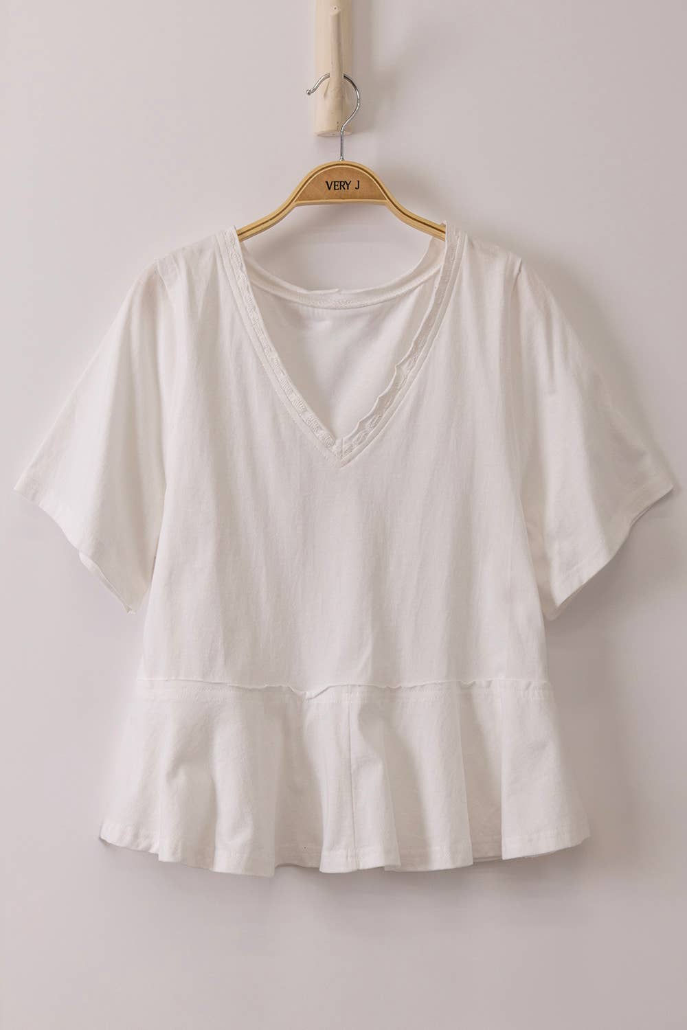 NT12466-Lace Trim Detail Mineral Washed V-Neck Knit Top