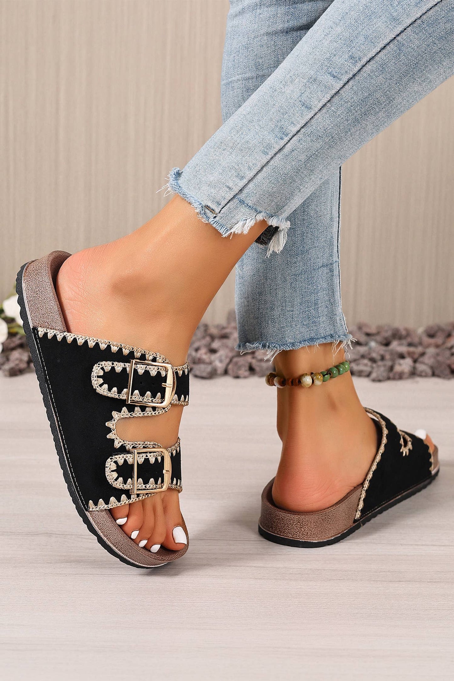 LAS Embroidered Retro Buckle Faux Suede Slippers (37-42)