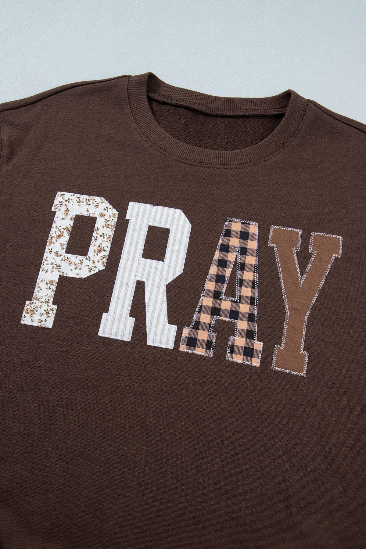 Striped PRAY Embroidered Patch Crew Neck Sweatshirt | S-4X