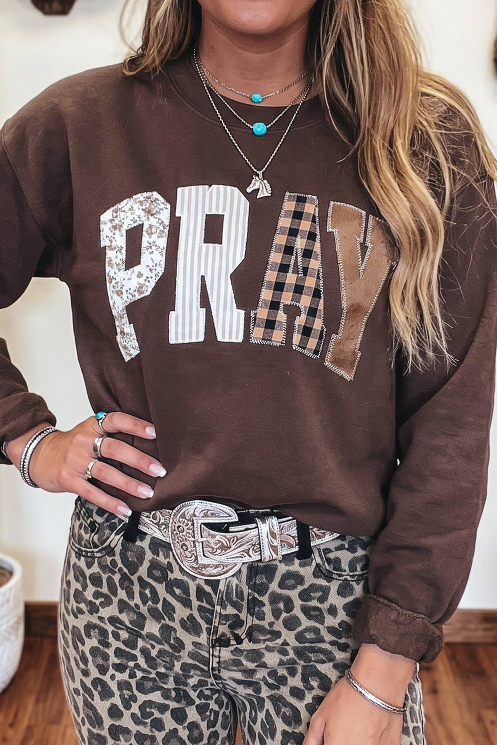 Striped PRAY Embroidered Patch Crew Neck Sweatshirt | S-4X
