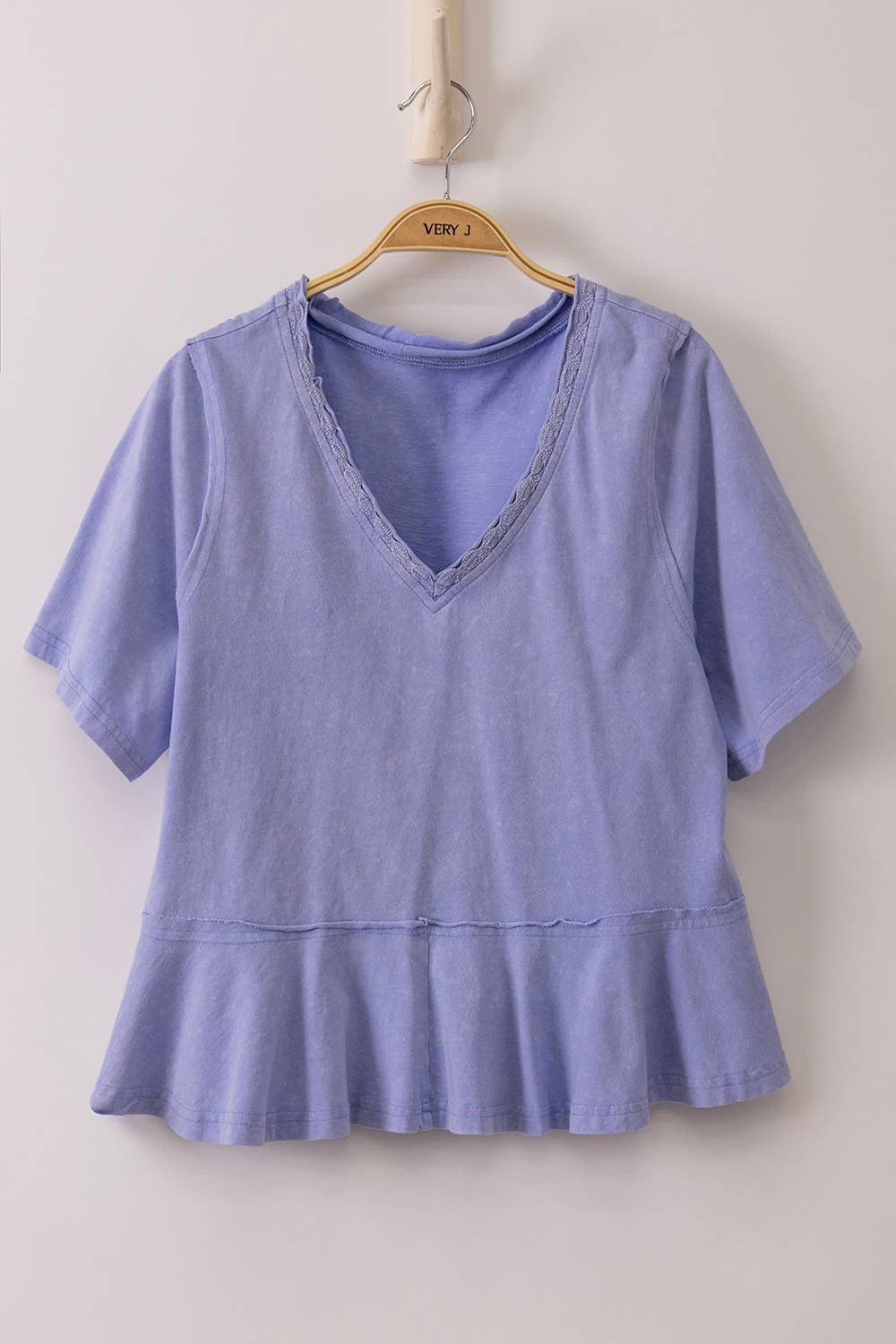 NT12466-Lace Trim Detail Mineral Washed V-Neck Knit Top