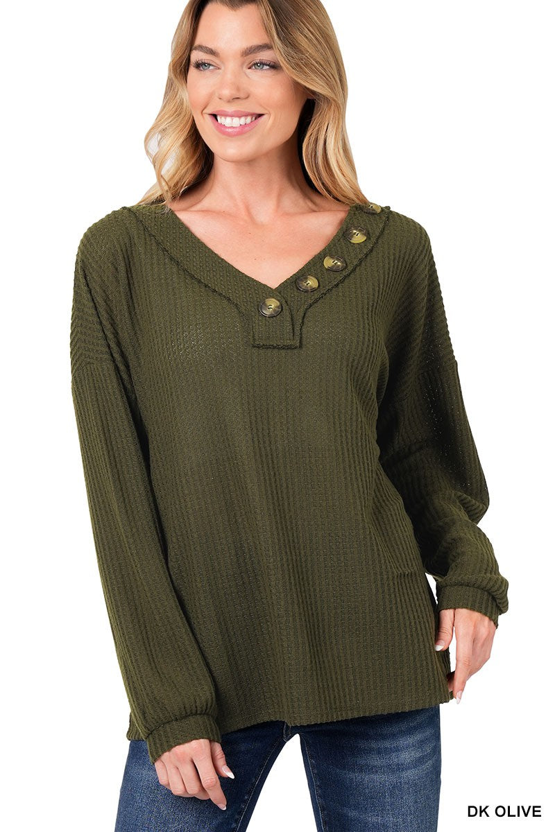 BRUSHED WAFFLE V-NECK BUTTON DETAIL SWEATER  214