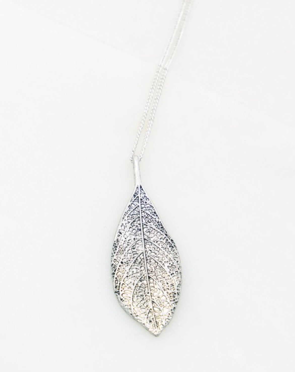 Destressed Leaf Pendant Necklace  122